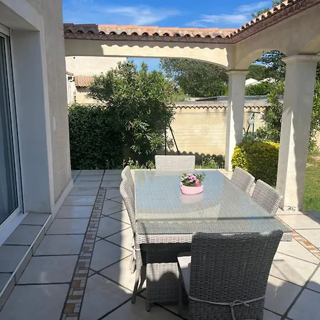Holiday home L'ostal De *